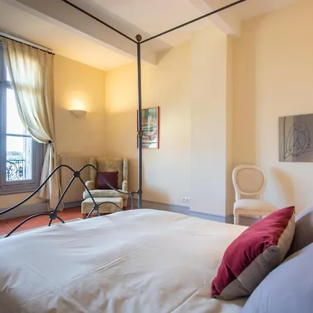 Sleeps 12 With Pool And Wifi *